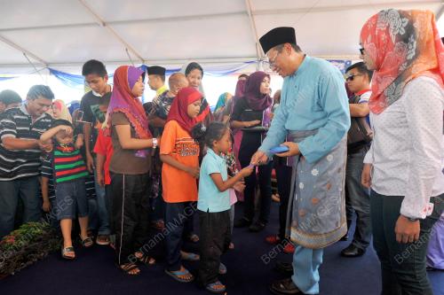 KL07_17082014_AHMAD