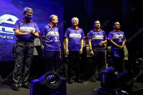 DATUK SERI ISMAIL SABRI YAAKOB