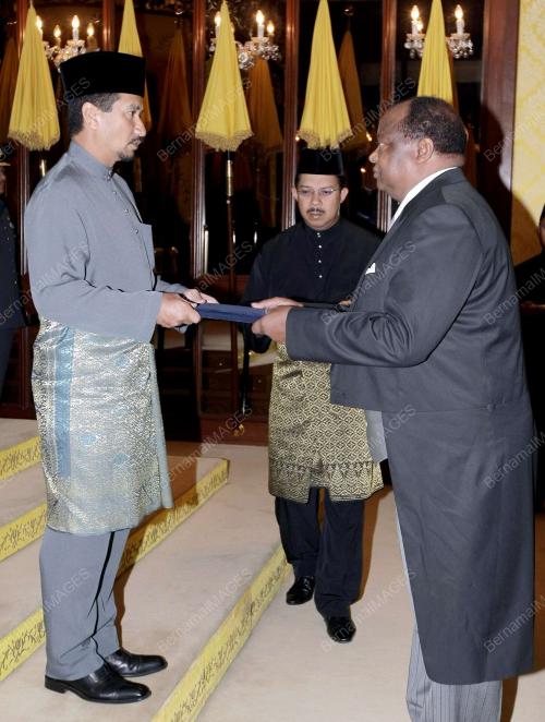 TUANKU MIZAN ZAINAL ABIDIN