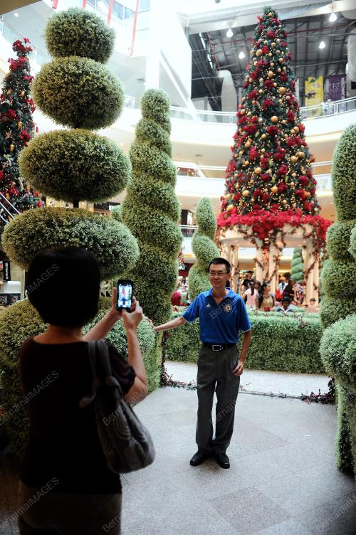 TINJAUAN HARI NATAL
