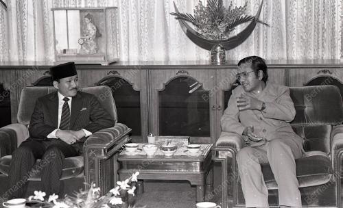 MENTERI BESAR BRUNEI
