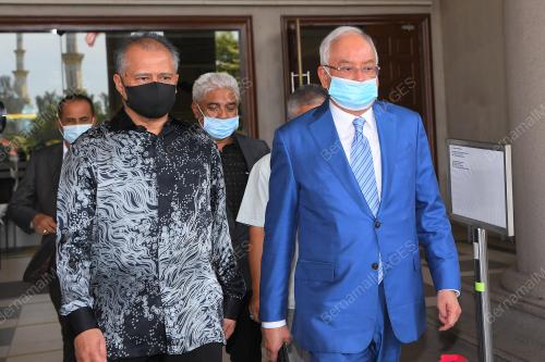 DATUK SERI NAJIB TUN RAZAK