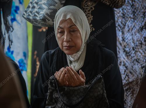 ALLAHYARHAM DR WAN ZAWAWI WAN IBRAHIM