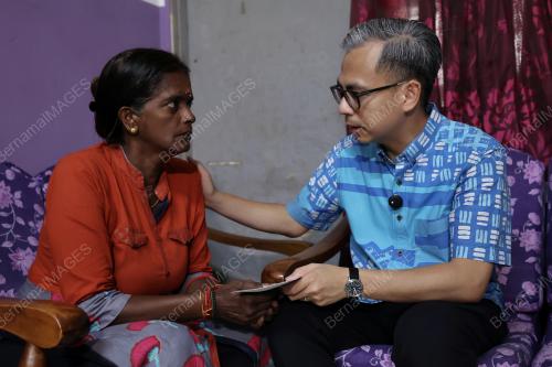 FAHMI FADZIL