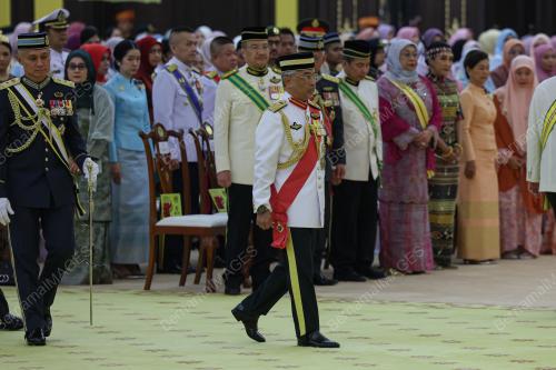 AL-SULTAN ABDULLAH RI'AYATUDDIN AL-MUSTAFA BILLAH SHAH