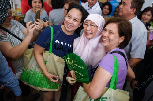 DATUK SERI DR WAN AZIZAH WAN ISMAIL