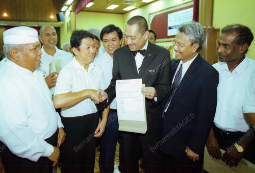 KL07_19022016_NAZRI_TEKSI