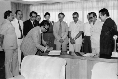 PESTA UNIVERSITI MALAYA