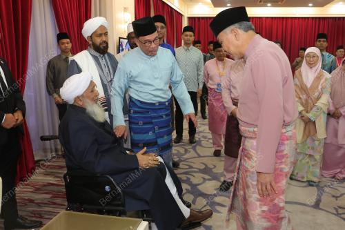 DATUK SERI ANWAR IBRAHIM
