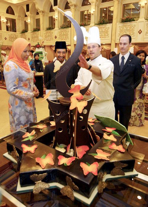 TUANKU MIZAN ZAINAL ABIDIN