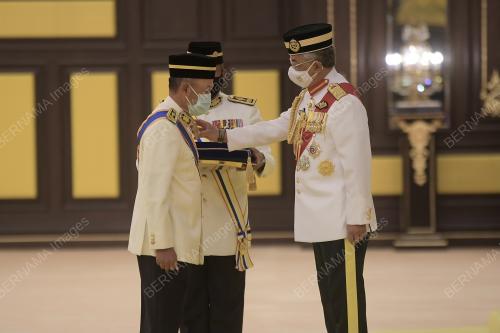 AL-SULTAN ABDULLAH RI'AYATUDDIN AL-MUSTAFA BILLAH SHAH 