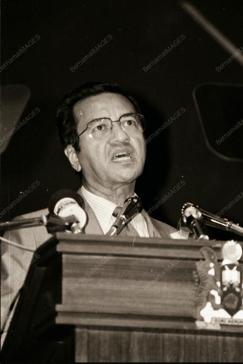 DATUK SERI MAHATHIR