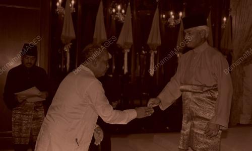 KL07_200390_SRILANKA