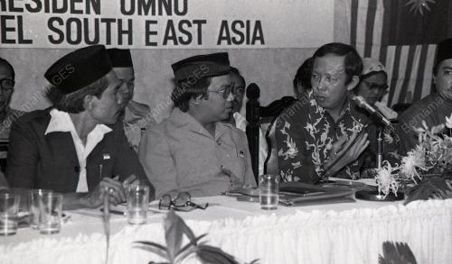 UMNO