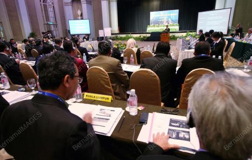 AMNC 21