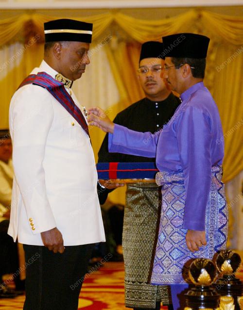 TUANKU MIZAN ZAINAL ABIDIN