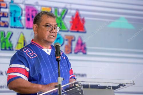 DATUK ROSLAN ABDUL RAHMAN