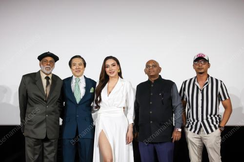 JULIAN CHEAH
