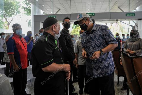 TAN SRI ANNUAR MUSA