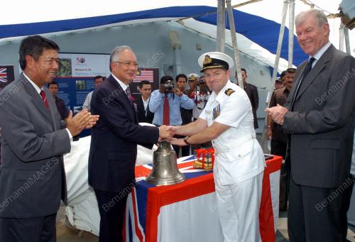 MOHD NAJIB TUN ABDUL RAZAK