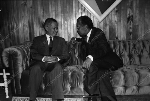 KAMPUCHEA SUMMIT