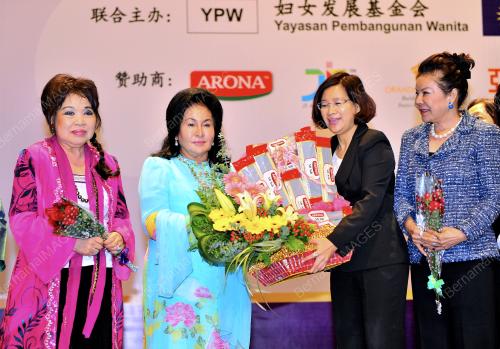 KL07_22082015_HARI_WANITA