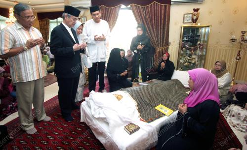 ABDULLAH AHMAD BADAWI