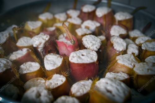 LEMANG PERIUK KERA