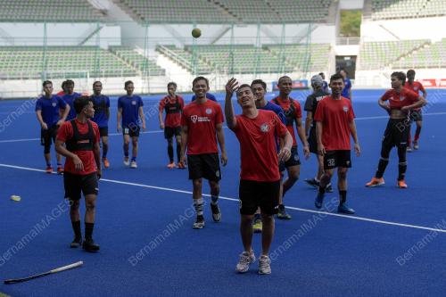 LATIHAN SKUAD HOKI KEBANGSAAN