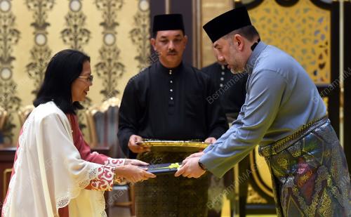 KL07_23092017_AGONG
