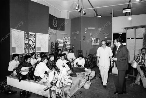 TUNKU ABDUL RAHMAN