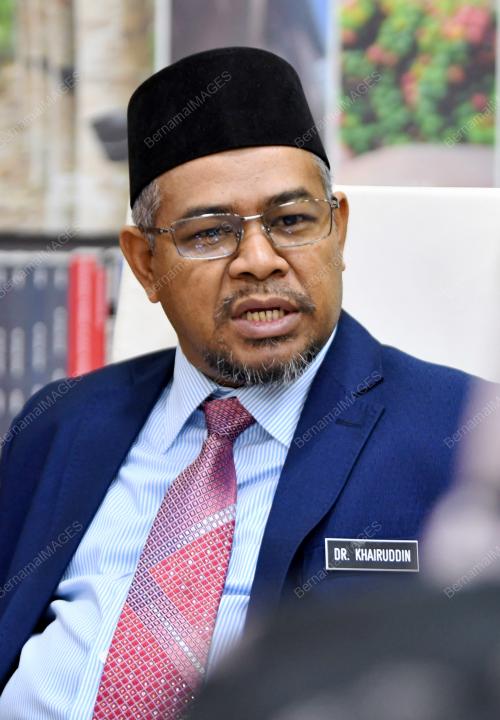 DATUK DR MOHD KHAIRUDDIN AMAN RAZALI