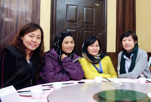 PUSAT RADIO ANTARABANGSA CHINA