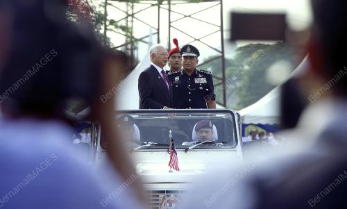 KL07_25032015_HARI_POLIS
