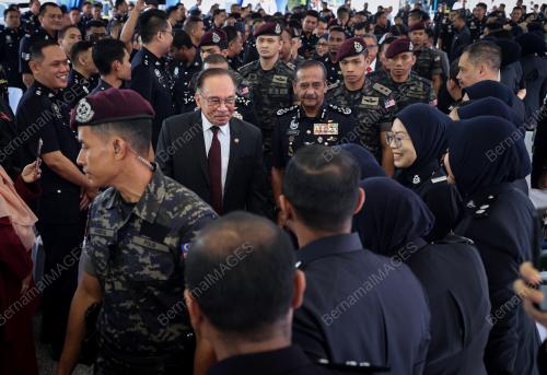DATUK SERI ANWAR IBRAHIM