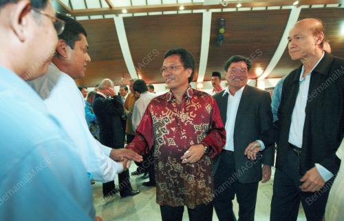 SHAFIE APDAL