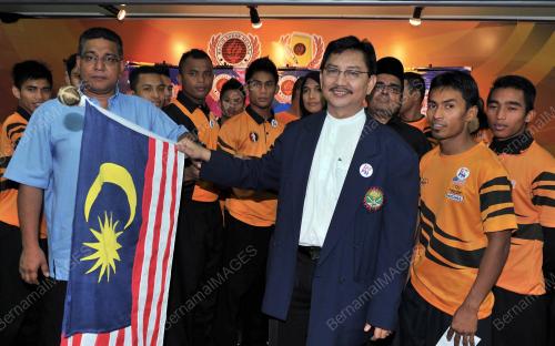 KL07_25042013_SILAT
