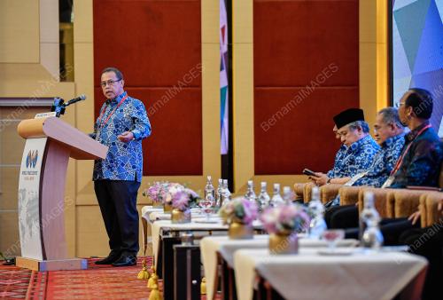 DATUK SERI DR ABDUL FATTAH ABDULLAH