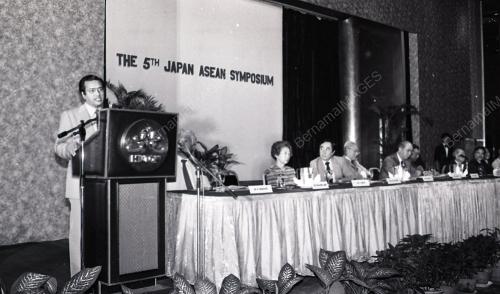 DR. MAHATHIR BIN MOHAMAD