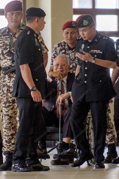 DATUK SERI NAJIB TUN RAZAK