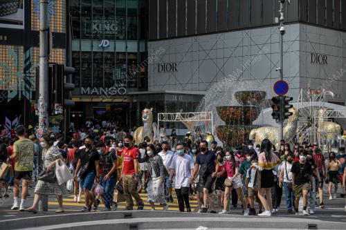 TINJAUAN KAWASAN TUMPUAN ORANG RAMAI