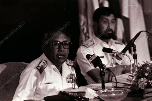 PANGLIMA TENTERA LAUT