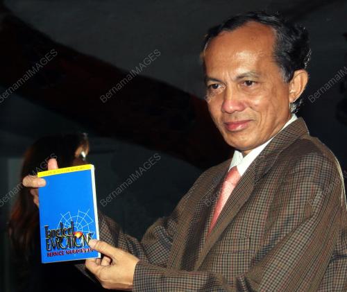 AZMAN UJANG