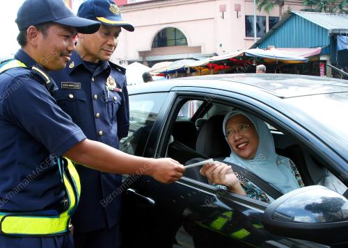 KEMPEN ADVOKASI JALAN RAYA