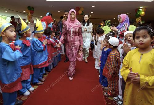 KL07_26082014_RIANG_RIA