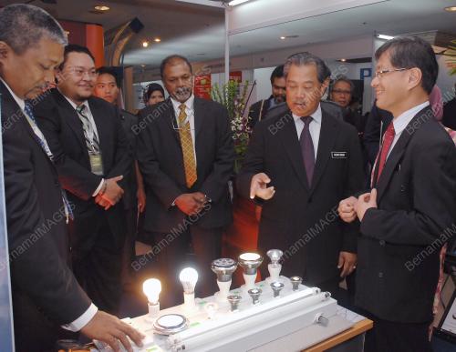MUHYIDDIN YASSIN