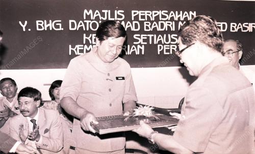 KL07_270390_BERSARA