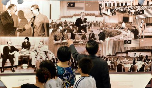 KL07_27052014_EXIBITION