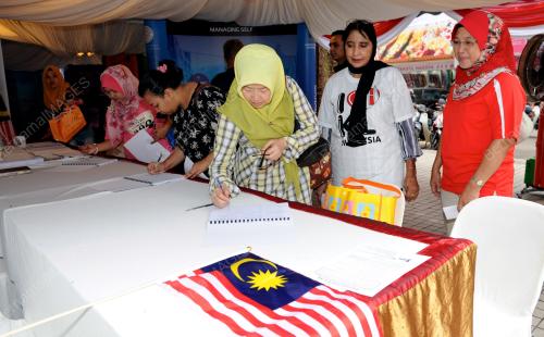 KL07_27092013_WANITA