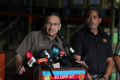 DATUK SERI HISHAMMUDDIN TUN HUSSEIN